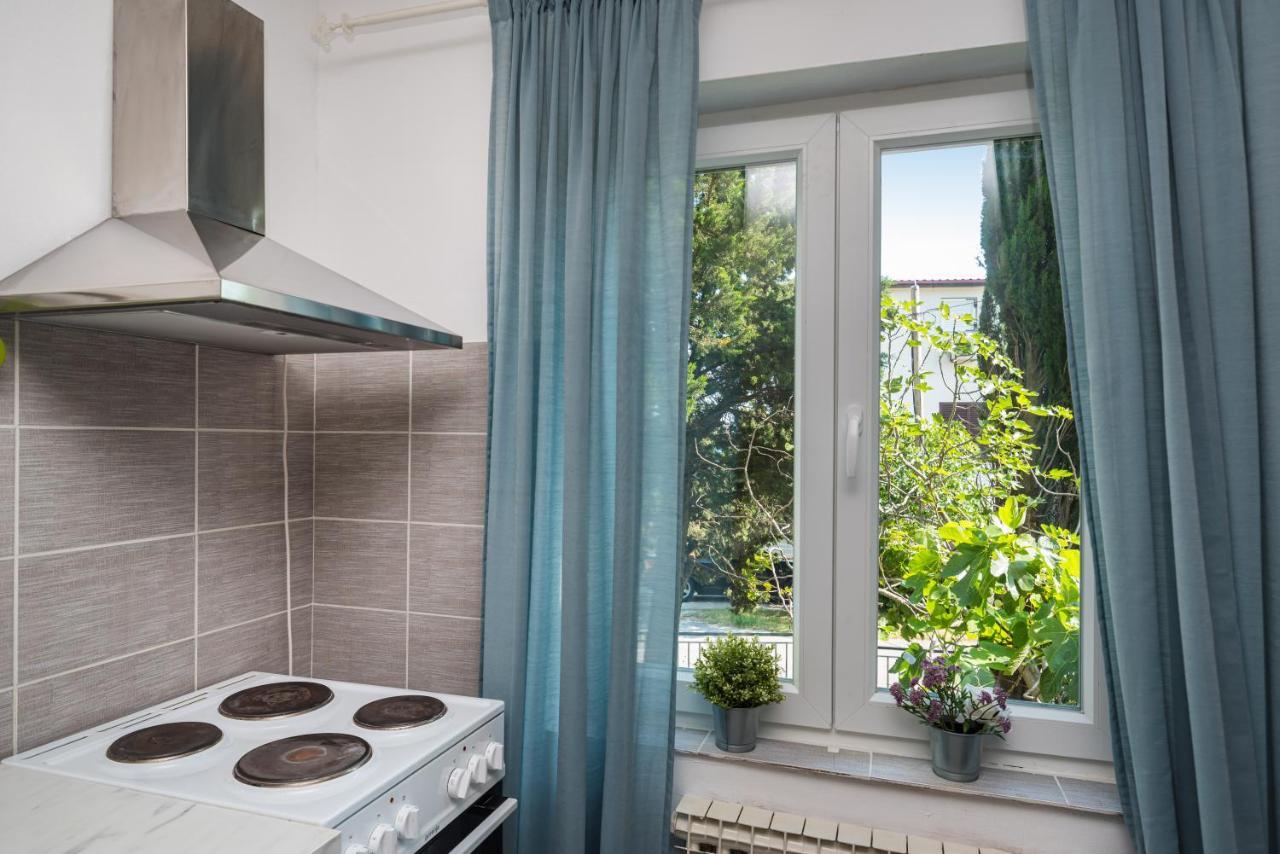 Vacation House Anna Karlobag Esterno foto